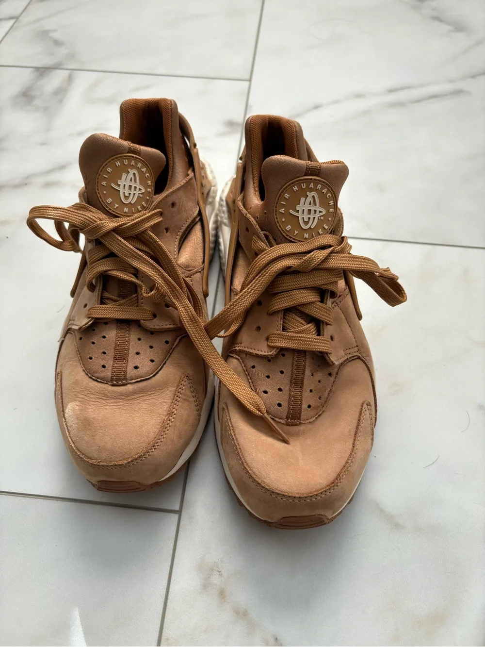 Nike Men’s Huarache Sneaker - Tan/Brown - Picture 2 of 9